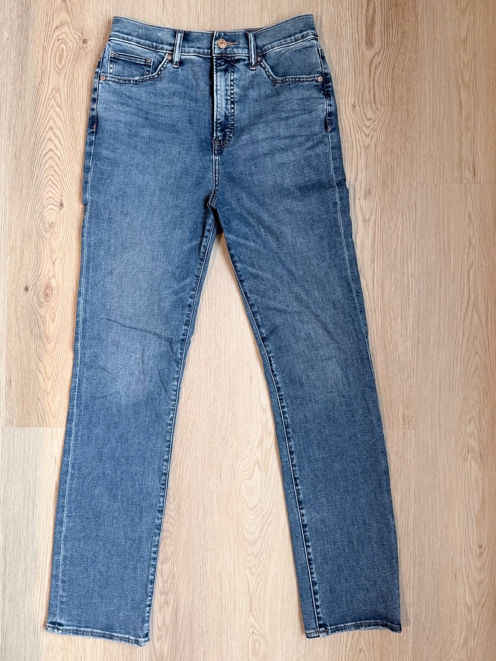 Express Women's High Rise Slim Straight Jeans in Medium Blue